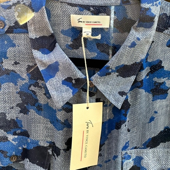 Two by Vince Camuto Blue Camo Blouse - Picture 4 of 8